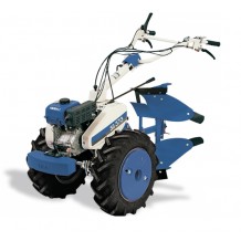 Motoculteur avec charrue