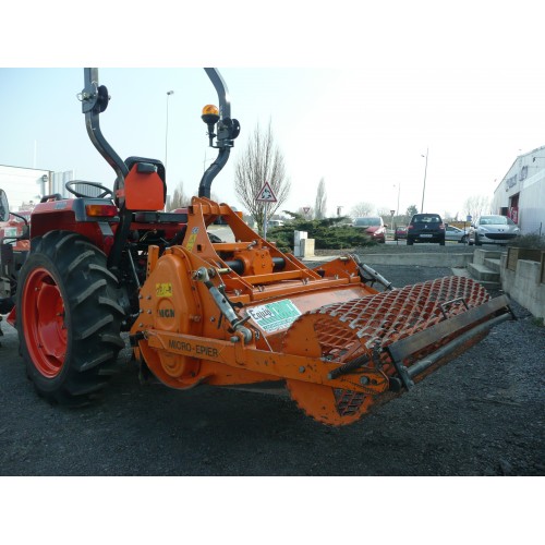 Préparateur de sols 105 cm pour tracteur Préparateur de sols 105 cm pour tracteur