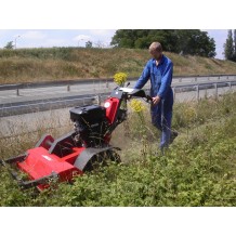 Débroussailleuse auto-tractée 16 cv à fléaux