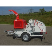 Broyeur de branches 35 cv