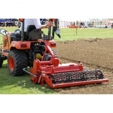 Pr&eacute;parateur de sols 105 cm pour tracteur